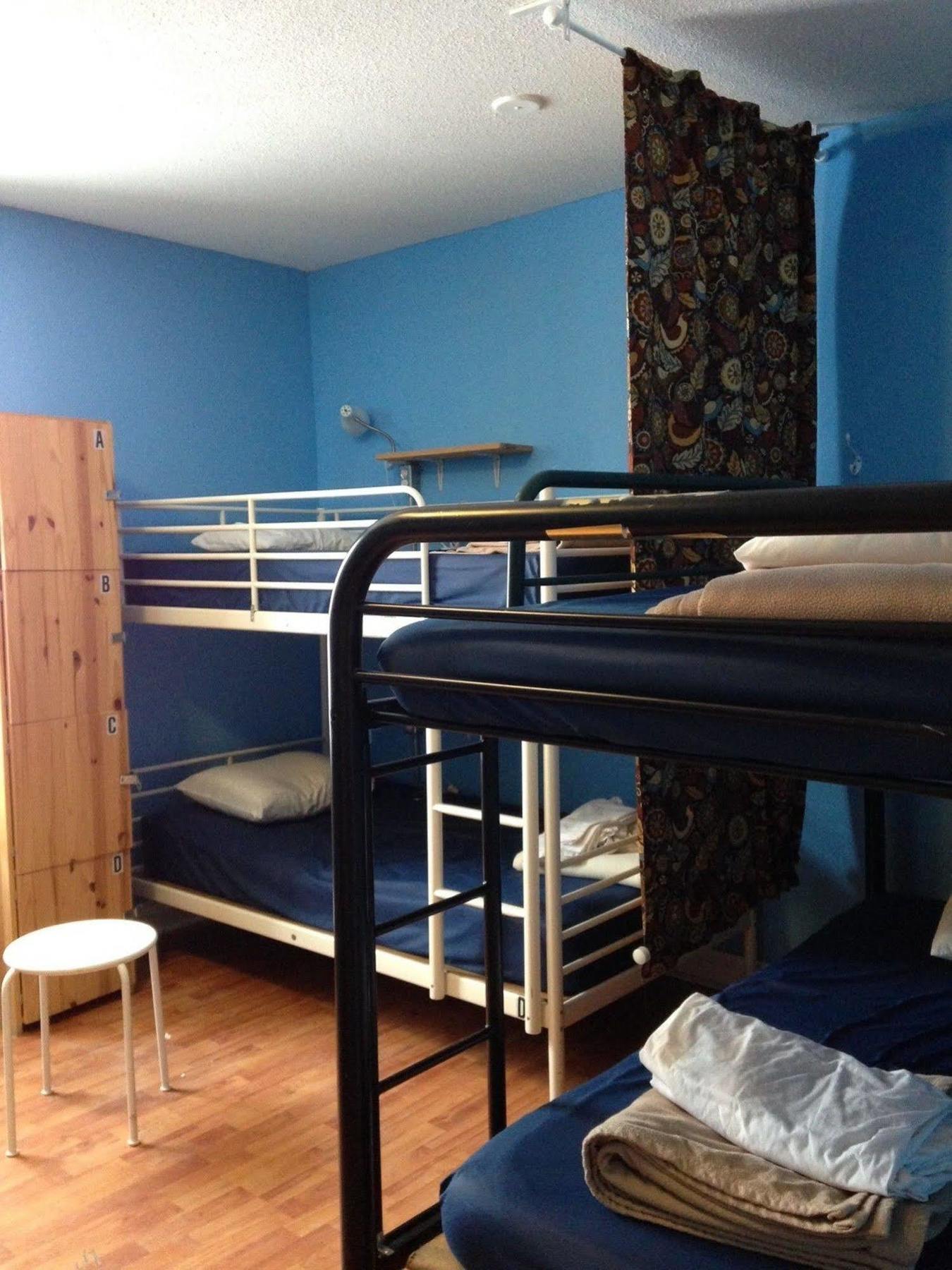 Hostelling International * Niagara Falls